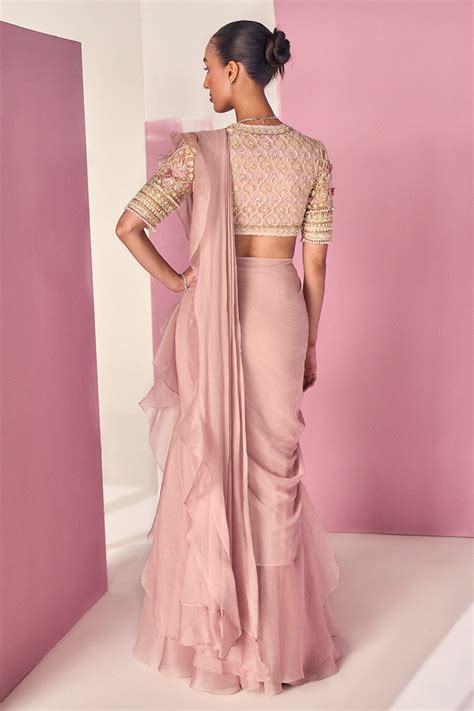 Eera – Ridhi Mehra