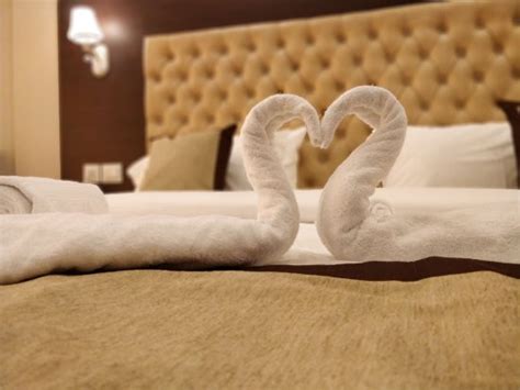 THALLOOR'S HOTEL SARAH INTERNATIONAL (Manipal) - Hotel Reviews, Photos ...