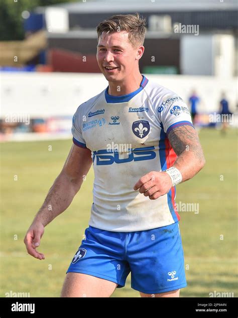 Wakefield, England - 14th August 2022 - Wakefield Trinity's Jamie Shaul celebrates win. Rugby ...