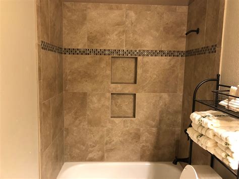 Tub Surround using Daltile 18x18 Affinty/Beige with Msi Fossil Canyon ...