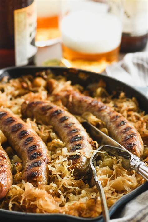 Bratwurst Sauerkraut