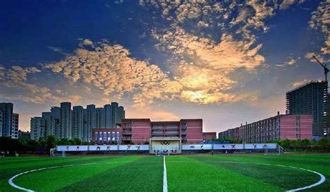 重庆十大私立贵族学校，重庆十大私立学校排名，重庆私立学校哪个好