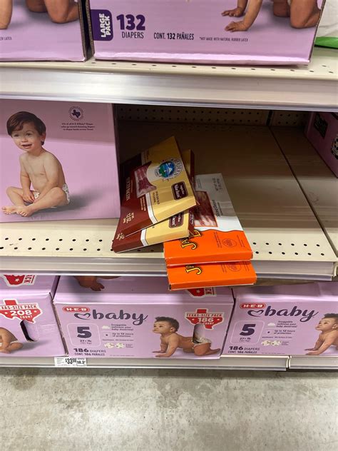 halloween dress code : r/HEB