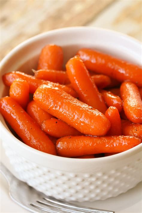 Brown Sugar Glazed Carrots {Made In Minutes!} +Video