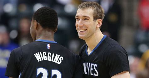 Robbie Hummel's versatility keeps him in NBA