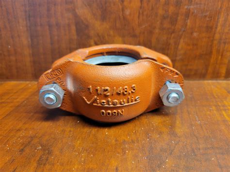 1-1/2" Victaulic FireLock EZ Grooved Pipe Coupling Style 009N Orange 1 ...