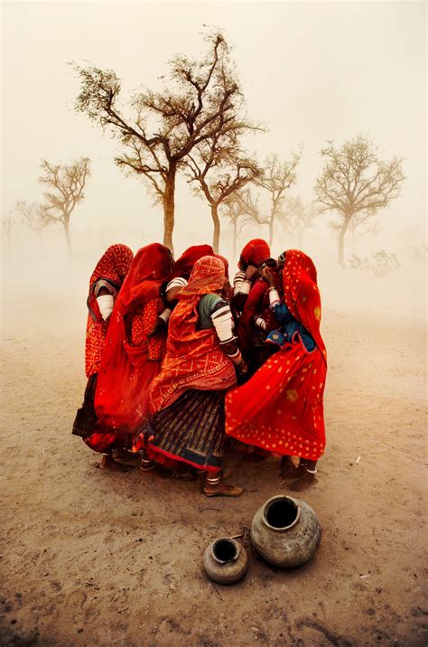 New York: Steve McCurry opens up a chapter on India in his new show ...