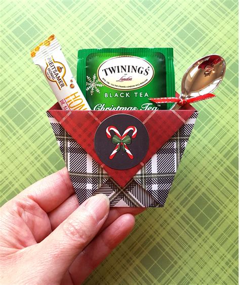 Steep Your Tea in Simple DIY Holiday Tea Holders | Christmas tea party ...