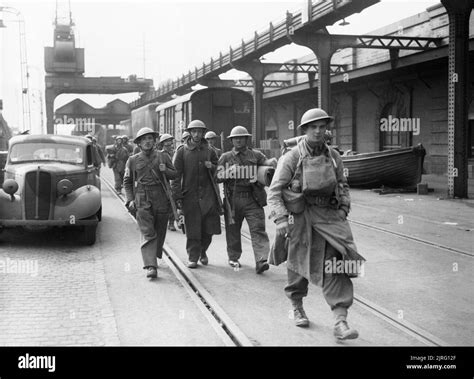 The British Army in the United Kingdom- Evacuation From Dunkirk, May-june 1940 Evacuated British ...