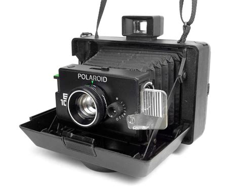 Vintage Polaroid Land Camera EE100 Instant Print 100 Series Film Camera ...