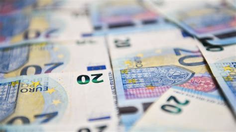 La ayuda de 480 euros para desempleados mayores de 45 años y sin trabajo