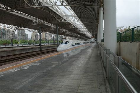 通沪铁路赵甸至黄渡段联调联试，首趟重联动车组上线“试跑”