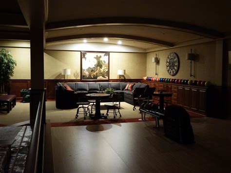 Bowling 的图像结果