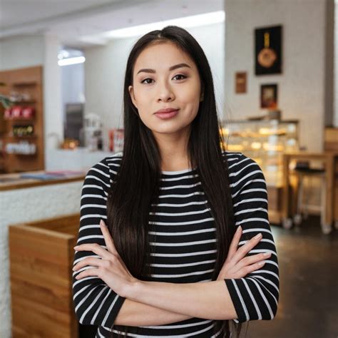 Watch “No Mercy” Korean Drama: In A World Full of Fake Faces, Her ...