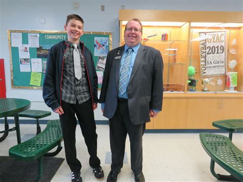 Pine Grove Student Is "Mayor For An Afternoon" | École Pine Grove ...