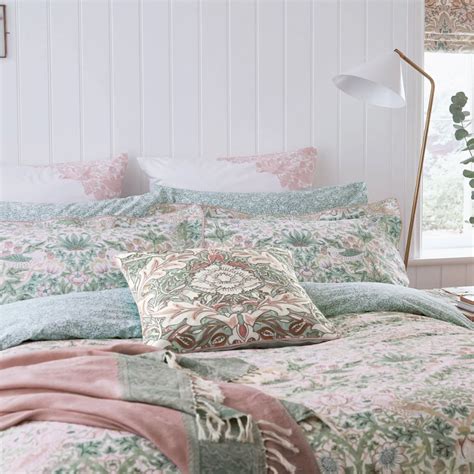 Strawberry Thief Cochineal Pink Bedding by Morris & Co