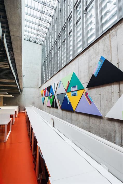 Library Computer Room 的图像结果