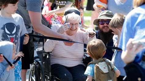 City dedicates renovated Crawford Park in Mishawaka