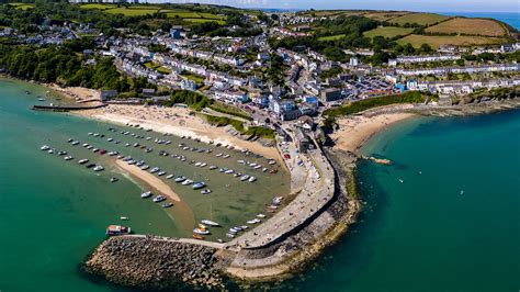 New Quay Beach: A Coastal Paradise Awaits You