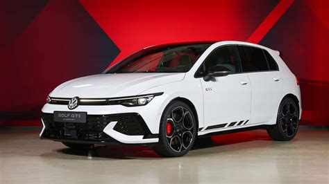 VW Golf GTI Clubsport (2024) revealed: All the details about the facelift