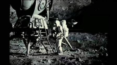 《阿波罗18号》：伪纪录片里的登月真相 - 哔哩哔哩