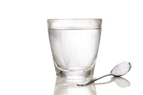 Can I treat periodontitis at home with salt? - THIP Media