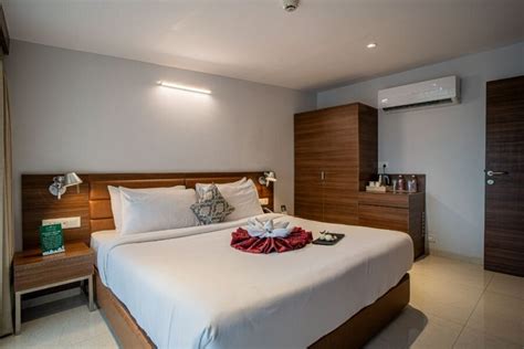 Best Places to Stay in Kevadia for Couples