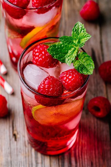 This rose sangria recipe is a twist on the classic Spanish sangria but ...