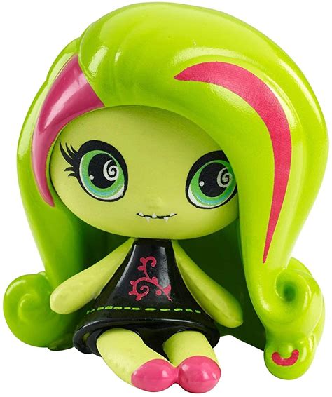 Buy Monster High Minis Blind Box Bundle ~ 3 Pack Monster High Figures ...