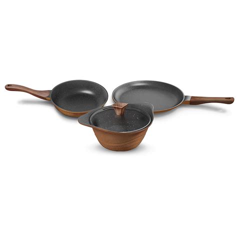 Buy Artistic Non-Stick Cookware Set Online at Preethi