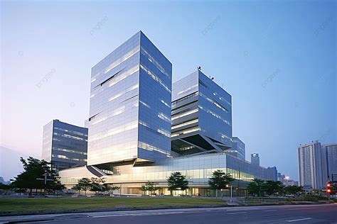 Large Office Building 的图像结果