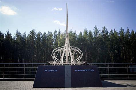 Europe-Asia 的图像结果