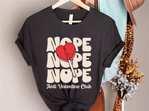 Anti Valentines Day T Shirt Gift Crewneck, Funny Valentines Day Tee ...