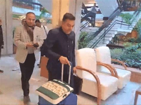 Presentation on One Nation-One Election in JPC Chairman Chaudhary ...