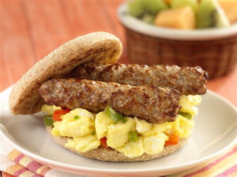 al fresco Apple Maple Breakfast Chicken Sausage Sandwich with Fluffy ...