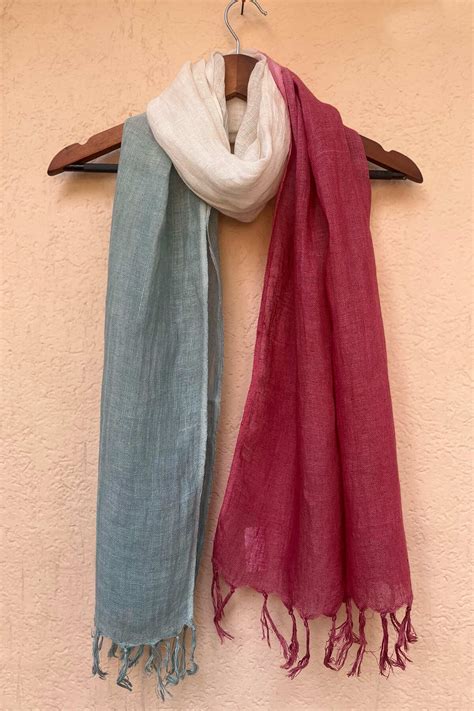 Women Scarfs - Taaza-Tareen Sea Green Ombre Scarf - Yellwithus