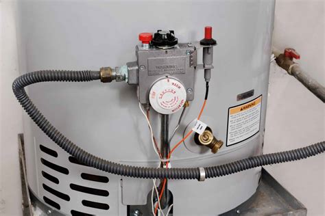 What Is the Usual Lifespan of A Water Heater? - Call 4 Seasons