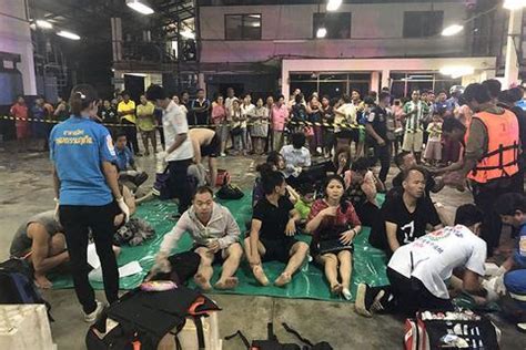 中国游客16人遇难21人失踪 泰国海军立即救援普吉岛风险大