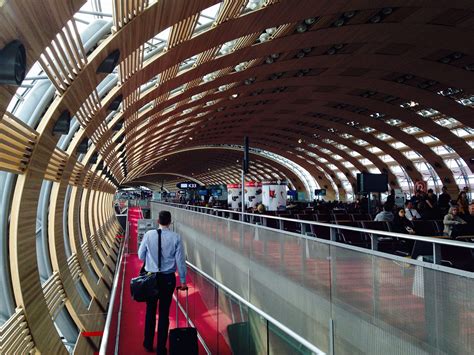 The Paris Charles De Gaulle (CDG) Arrival Experience — Terminals 2E and 2F