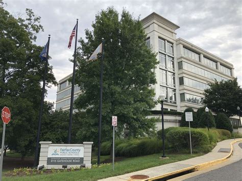 FCPS expands background checks for employees in wake of ex-counselor’s conviction | Reston Now