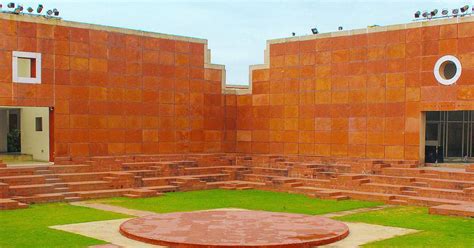 After complaint by RSS-linked body, Jaipur cultural centre cancels play ...