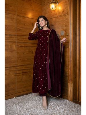 Buy Label Shaurya Sanadhya Maroon Velvet A Line Kurta (Set of 3) Online