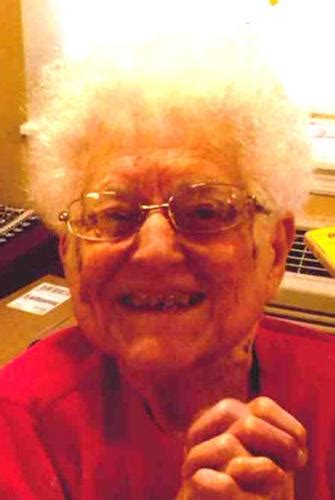 Mercedes 'Cede' Dellovechio | Obituaries | latrobebulletinnews.com