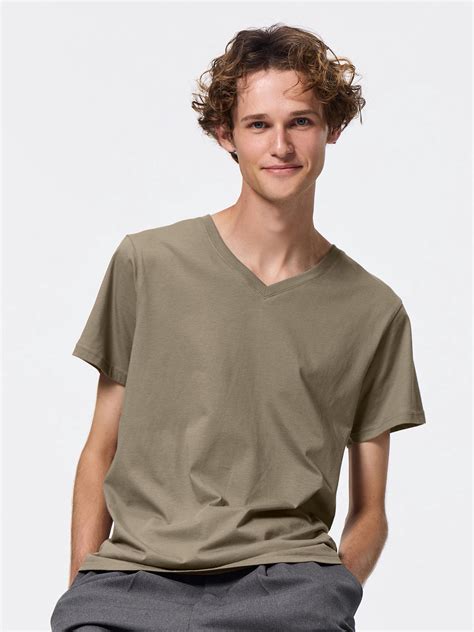 GU公式 | コットンカラーVネックT