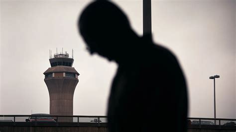 What's happening at Newark Airport? Update on EWR flight delays - Fast ...