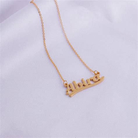 Custom-Made Name Pendants -Le Prestige Box
