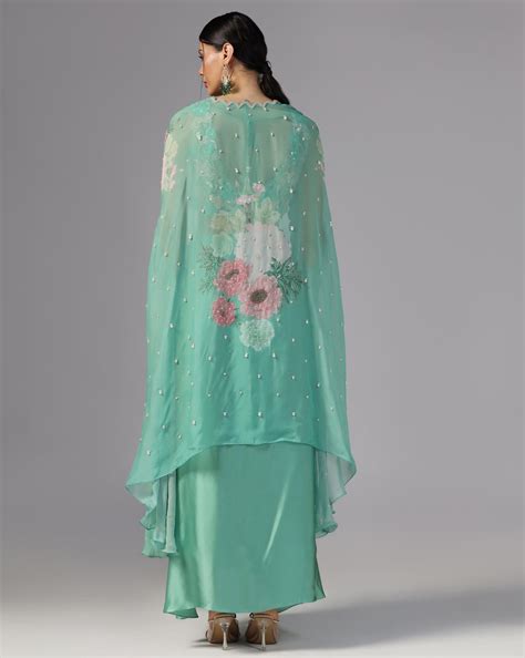The Mint Rose Dhoti Cape Set – Yashodhara