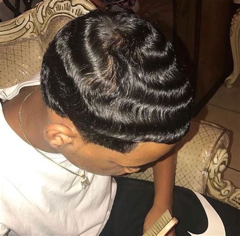 pin—mlclmm | Waves hairstyle men, Straight hair waves, Hair waves