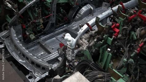 Car Factory Machine 的图像结果