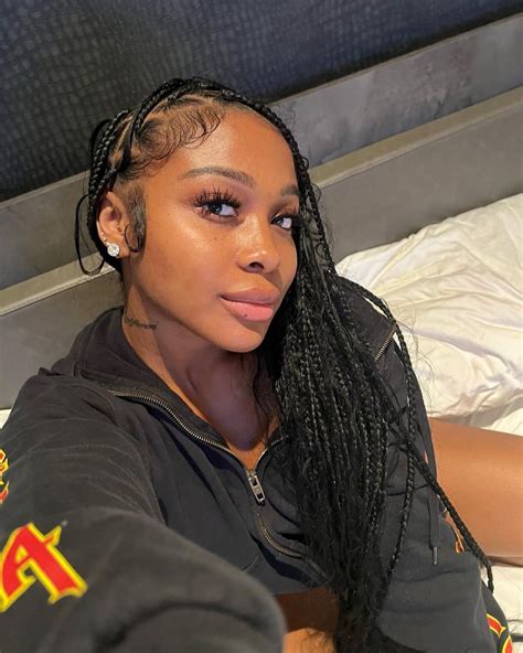 JAYDA WAYDA on Instagram: “I know looks aren't everything, but I have ...